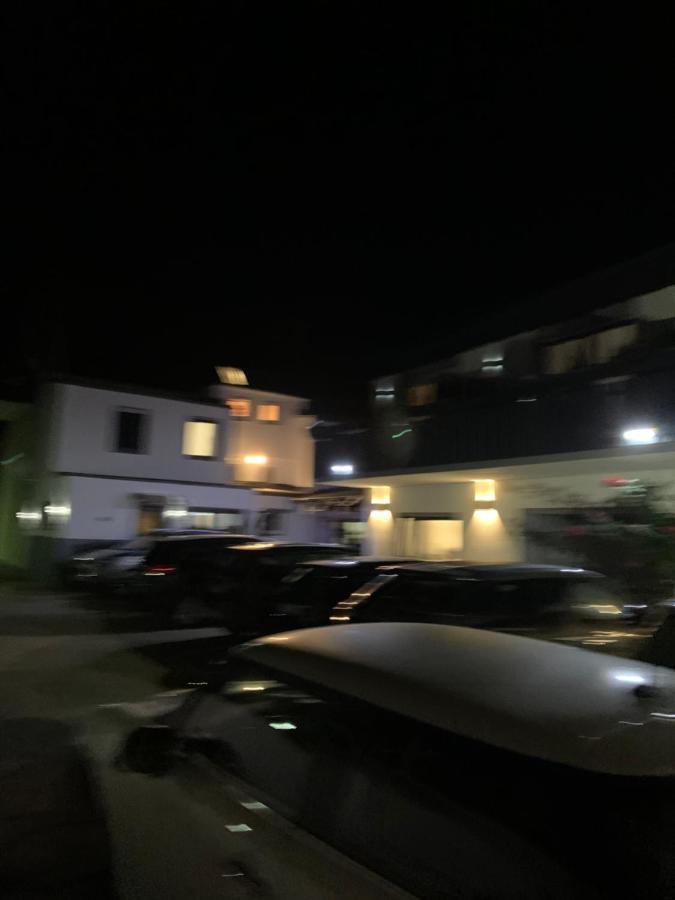 Vina Am Ring Bed & Breakfast Mannebach  Bagian luar foto